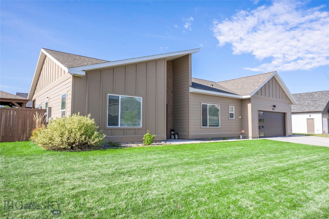 1306 Scooter Lane