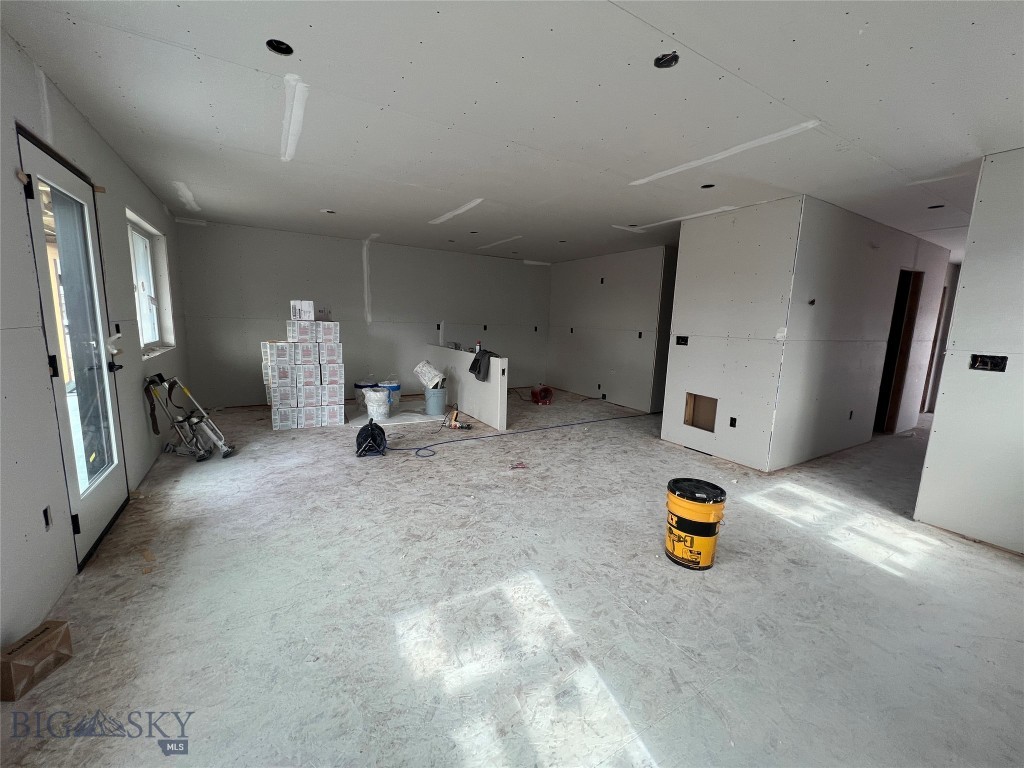 1201 Westwood Circle C