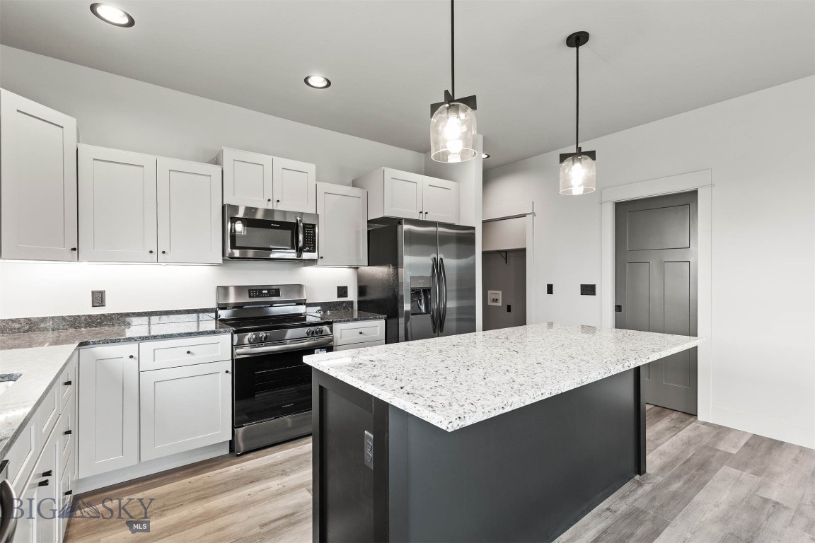 202 Fletching Unit D