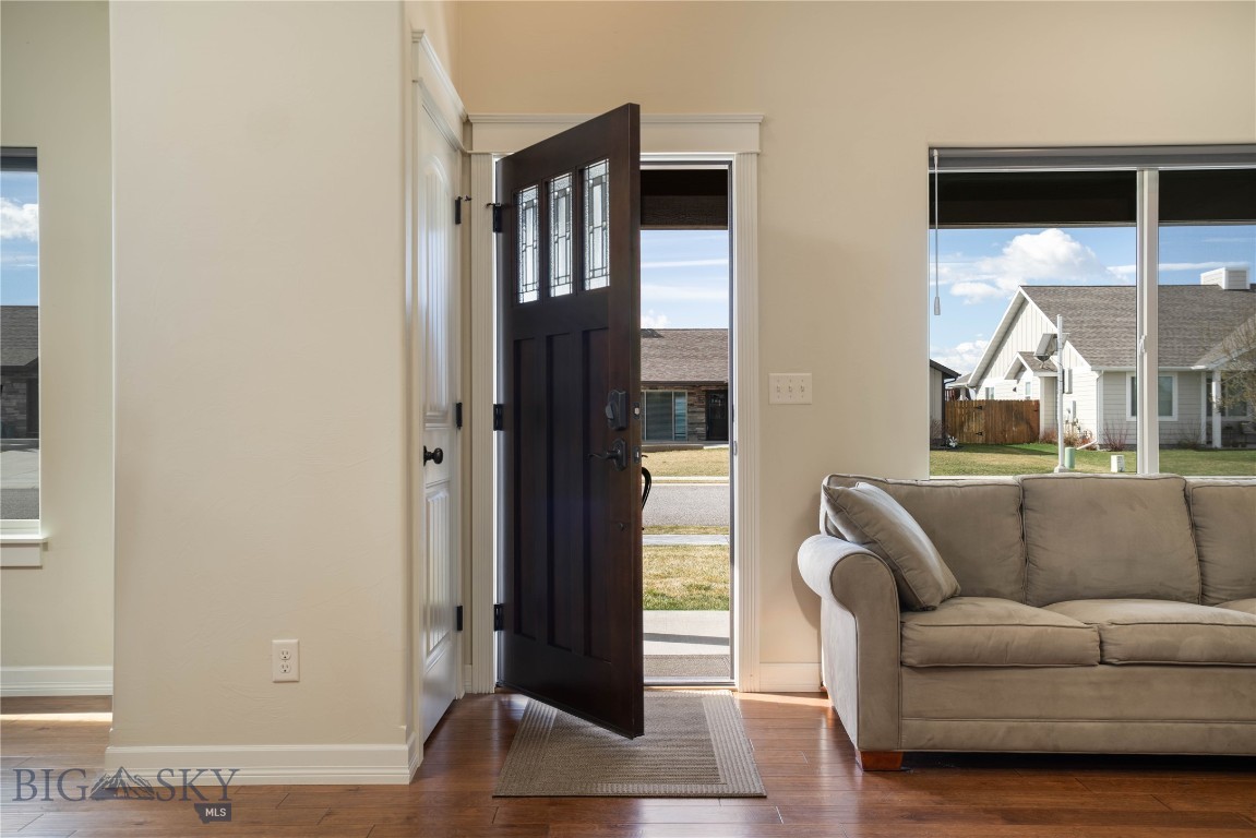 1530 Powers Boulevard