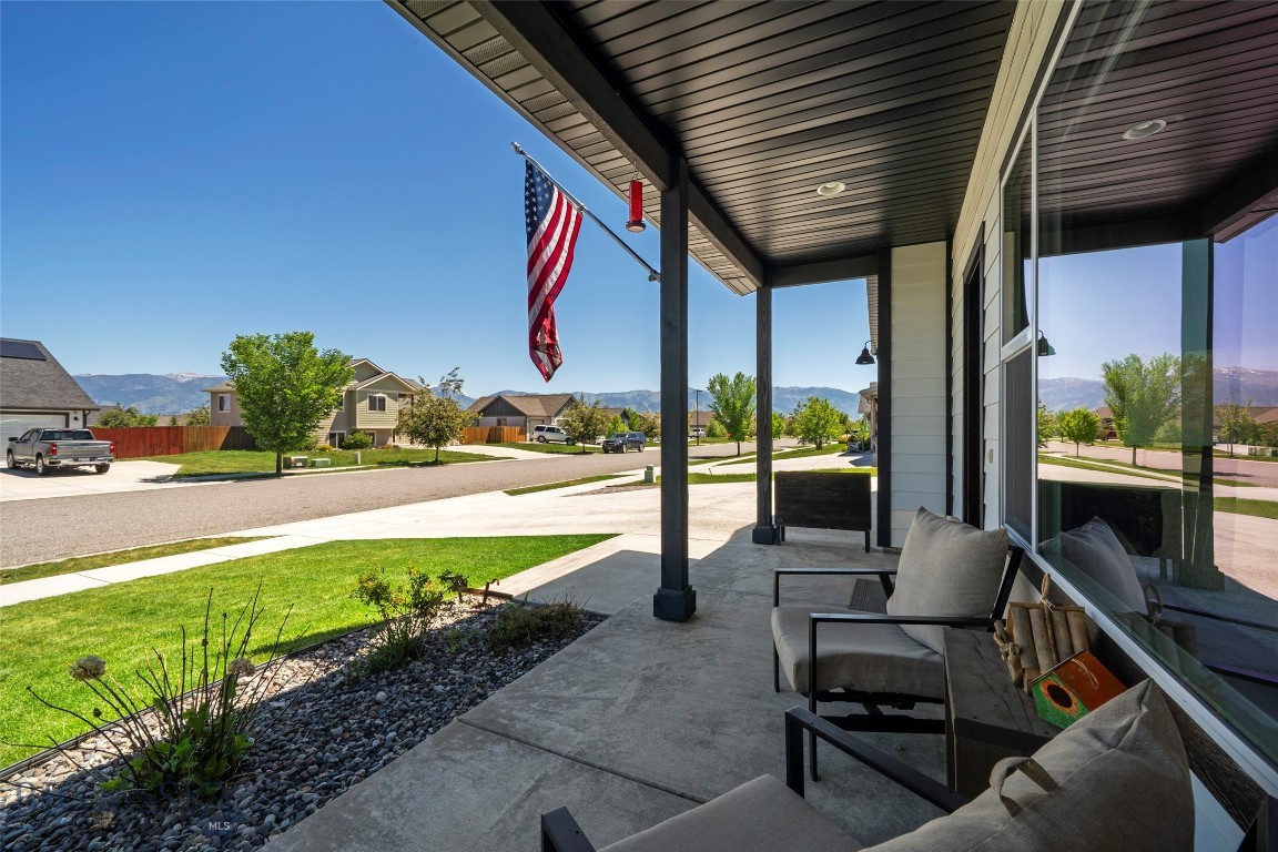 1507 Powers Boulevard