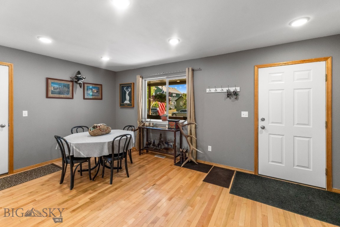 659 Green Tree Drive