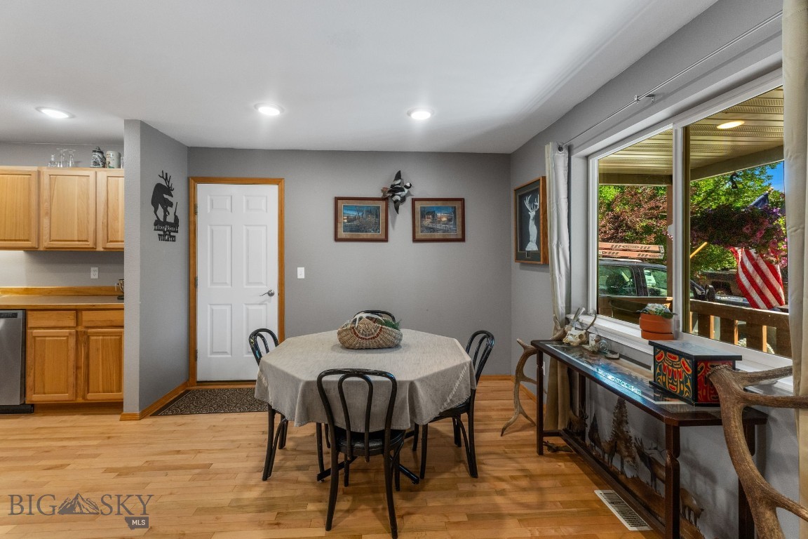 659 Green Tree Drive